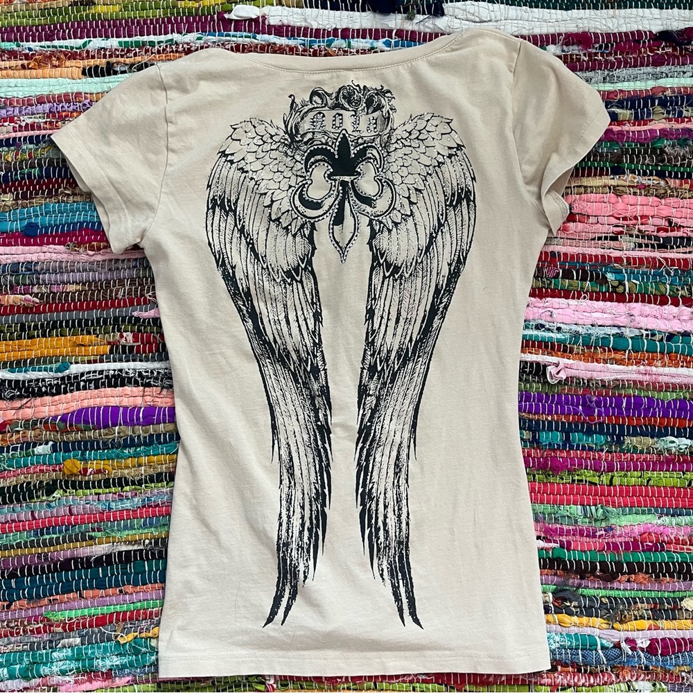 Y2k Nola bedazzled v neck tee